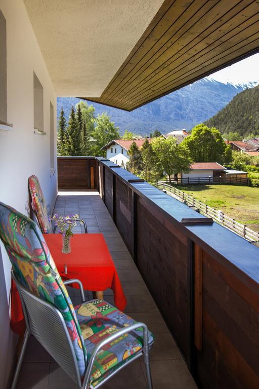 Hotel Gästehaus Frischhut Nassereith Exterior foto